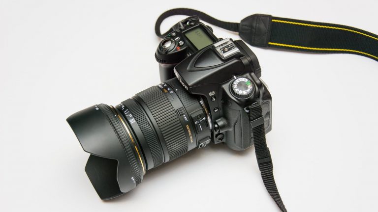 5 Best DSLR Accessories Under 10000 Rupees