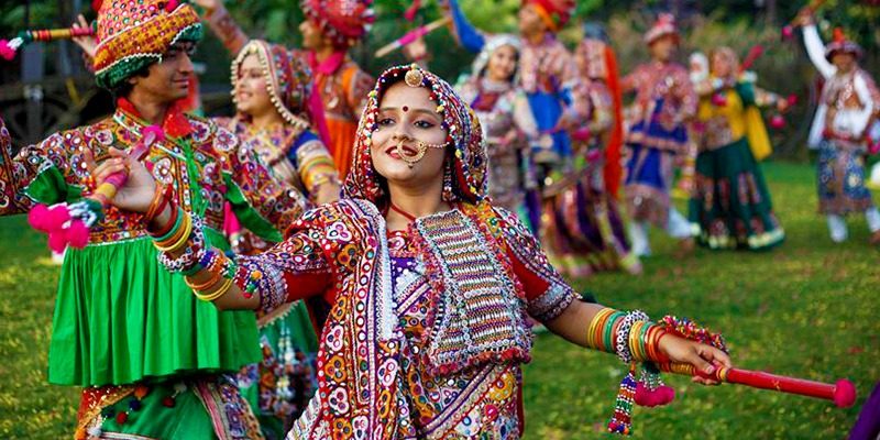 garba dandiya