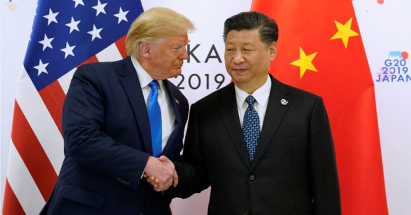 President Trump and President Xi Jinping shaking hands